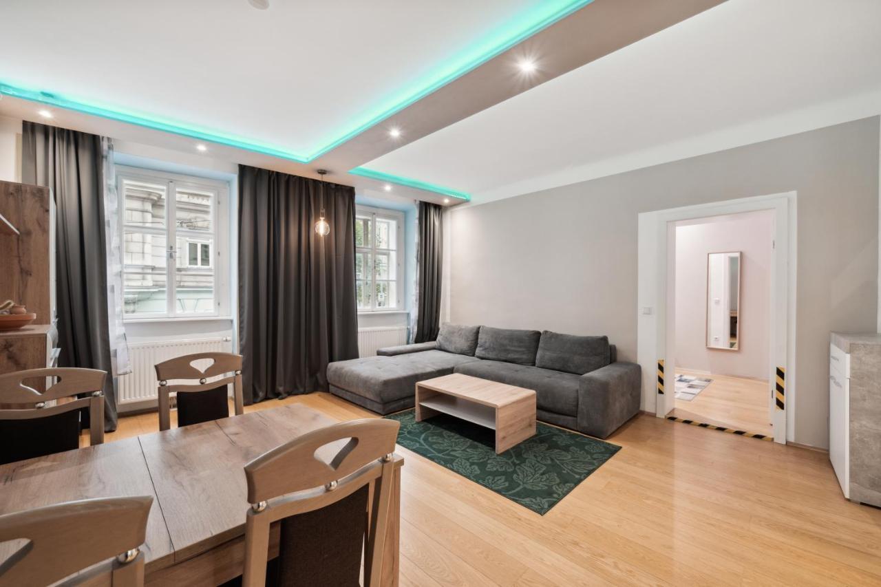 Florian'S Apartments In Mariahilf Vienna Exterior photo